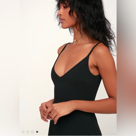 Lulu’s Black Dress - Picture 3 of 10